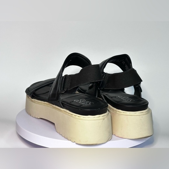 Franco Sarto Sandals In Black - Picture 6 of 6